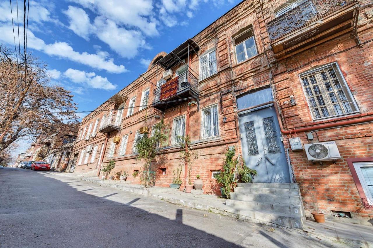 House 52 Boutique Hotel Tbilisi Exteriör bild