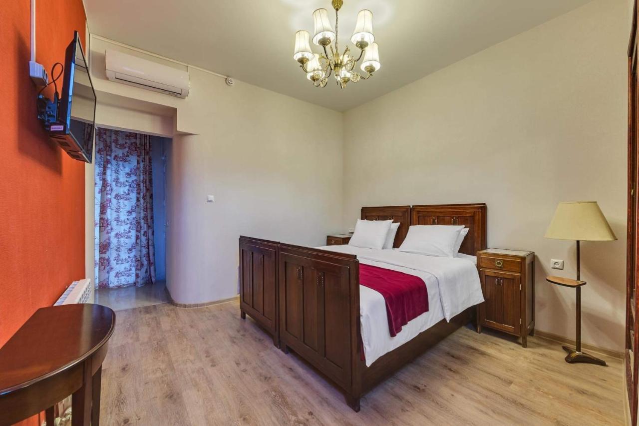 House 52 Boutique Hotel Tbilisi Exteriör bild