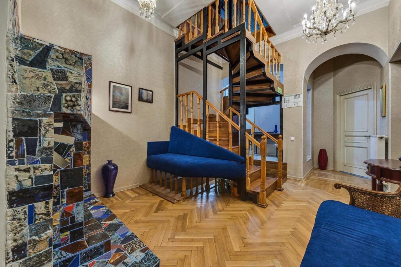 House 52 Boutique Hotel Tbilisi Exteriör bild