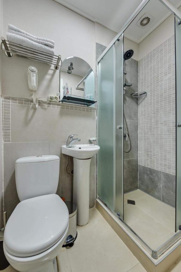 House 52 Boutique Hotel Tbilisi Exteriör bild