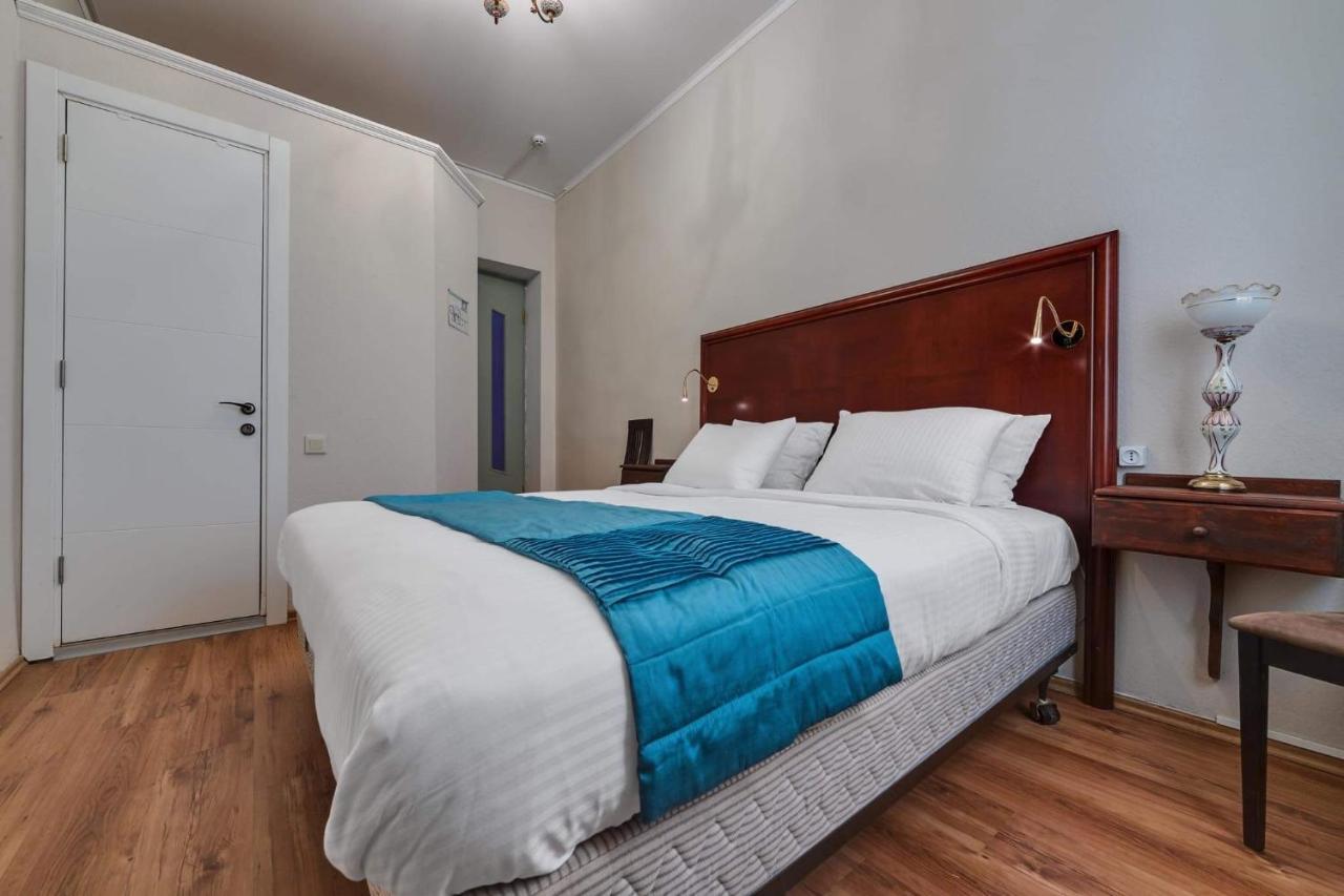 House 52 Boutique Hotel Tbilisi Exteriör bild